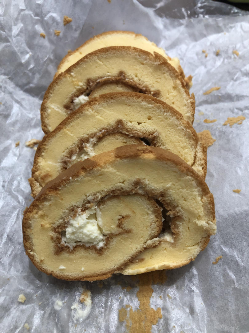 【小高姐】蛋糕卷 技巧分享 卷起容易 不会开裂