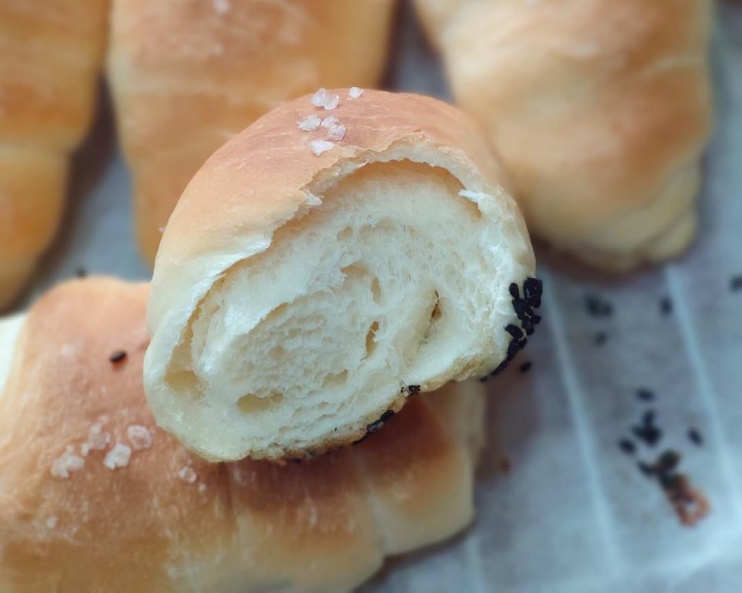 纯奶手撕吐司的做法 步骤1