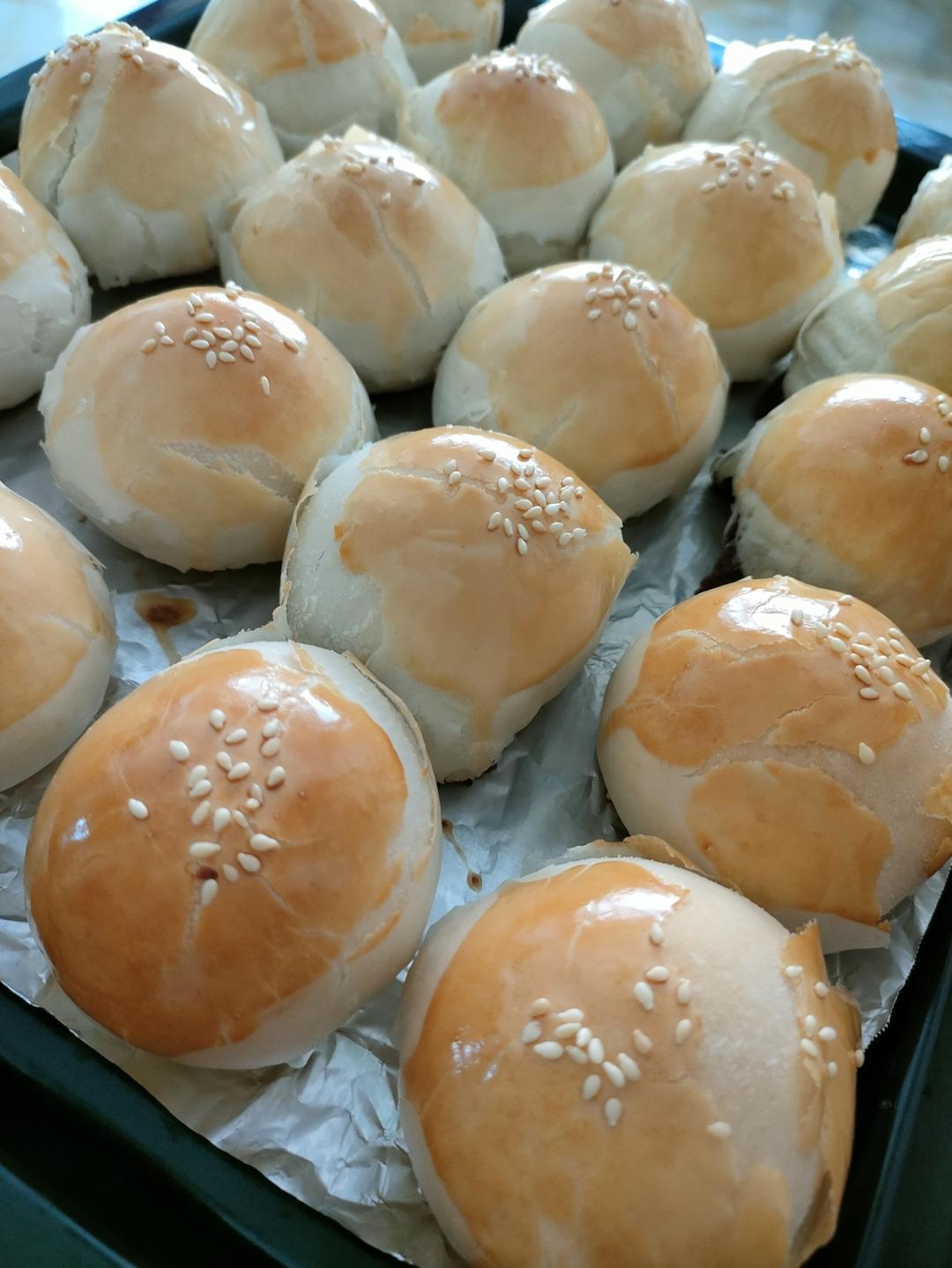 超简单 免揉 酥掉渣的蛋黄酥(超详细附全程视频)不破酥『万能酥皮』