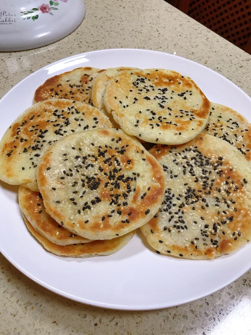 超好吃的家庭版芝麻烧饼