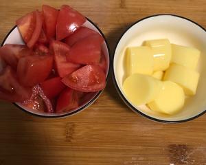 小朋友也能吃的番茄金针菇玉子豆腐巴沙鱼~的做法 步骤3
