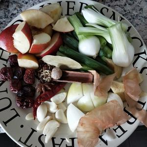 韩式猪蹄족발
/冷菜猪蹄냉채족발的做法 步骤3
