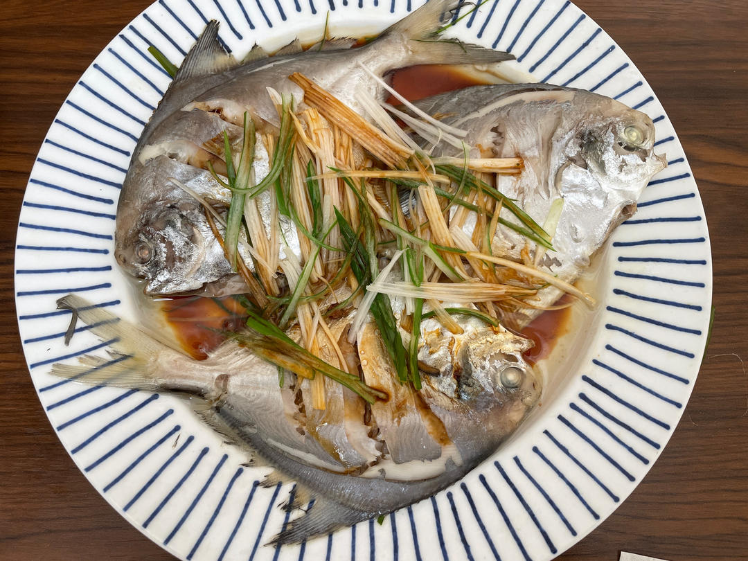 清蒸小银鲳