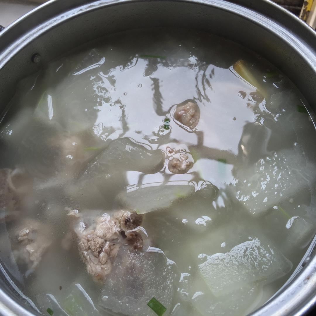 排骨冬瓜汤