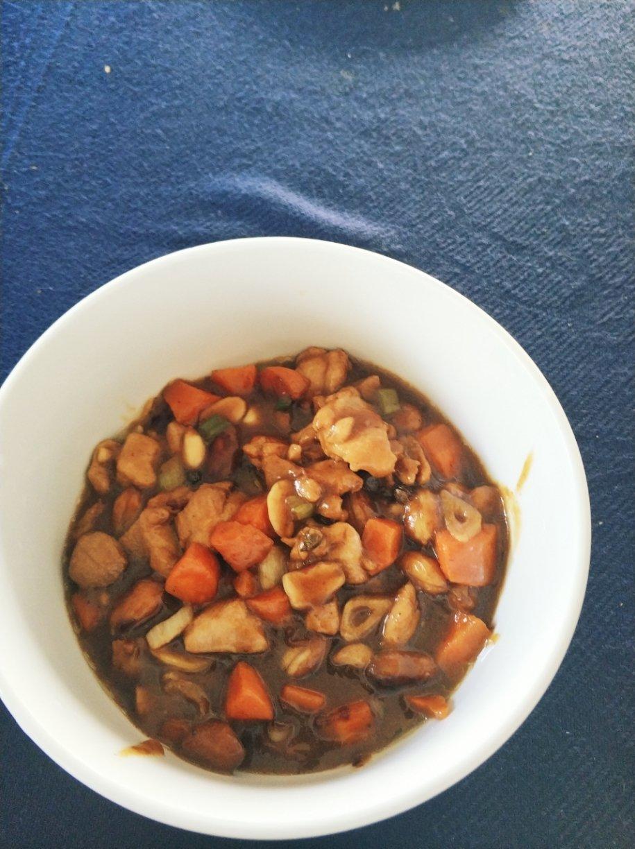 厨师长教你: “宫保鸡丁”的川味正宗做法, 一看就有食欲, 收藏了