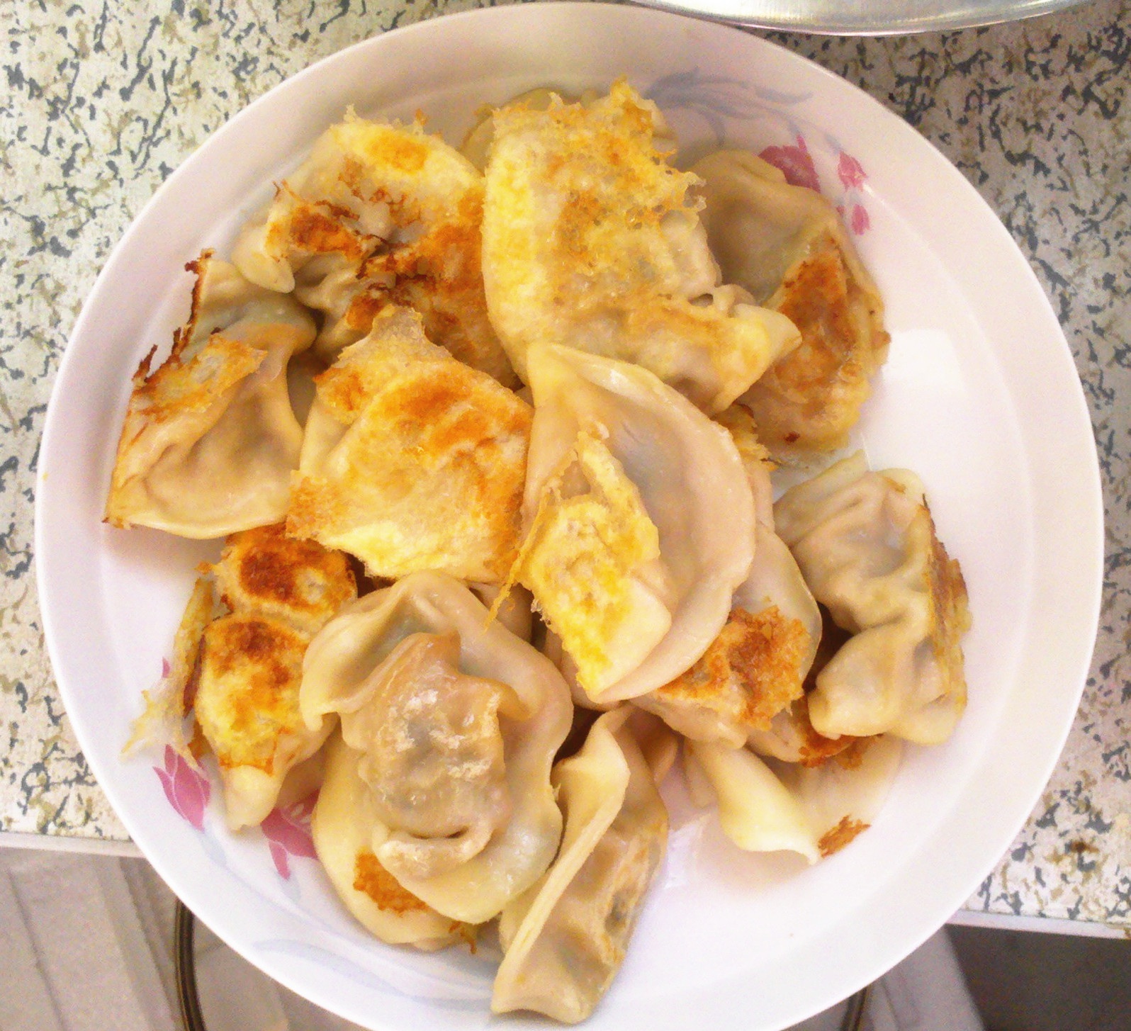 脆底煎饺