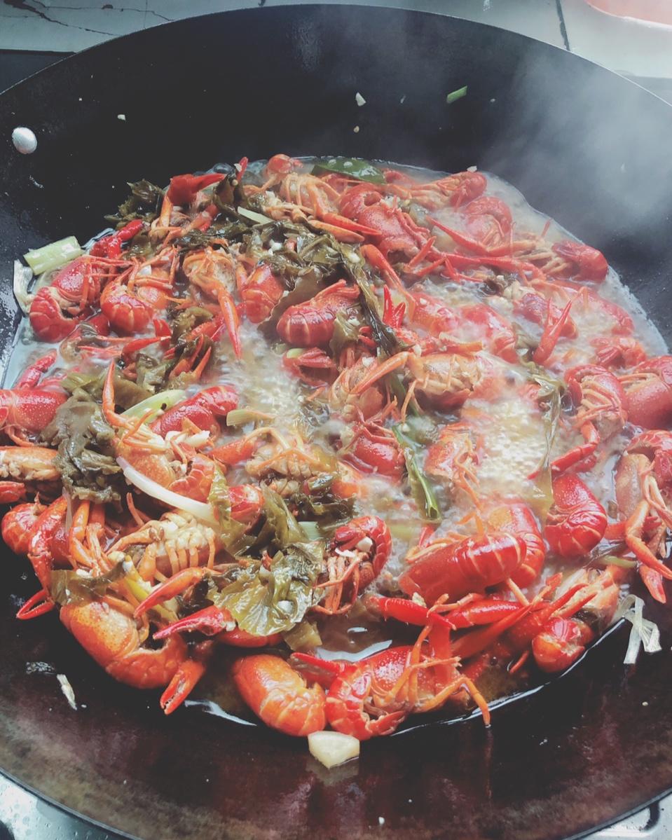 厨师长教你：“麻辣小龙虾”的家常做法 ,好吃的停不下来