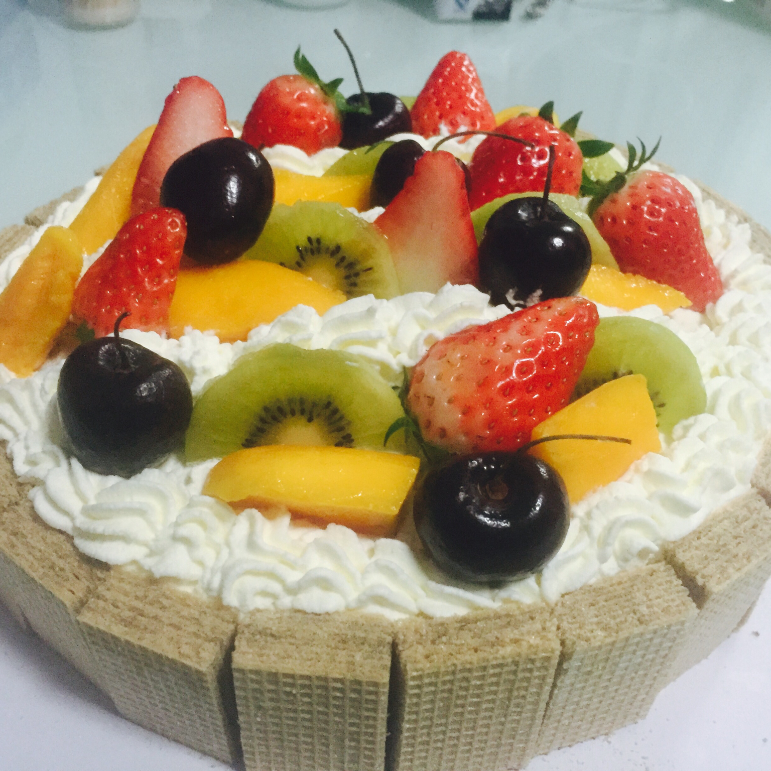 生日蛋糕教程【威化饼干围边】