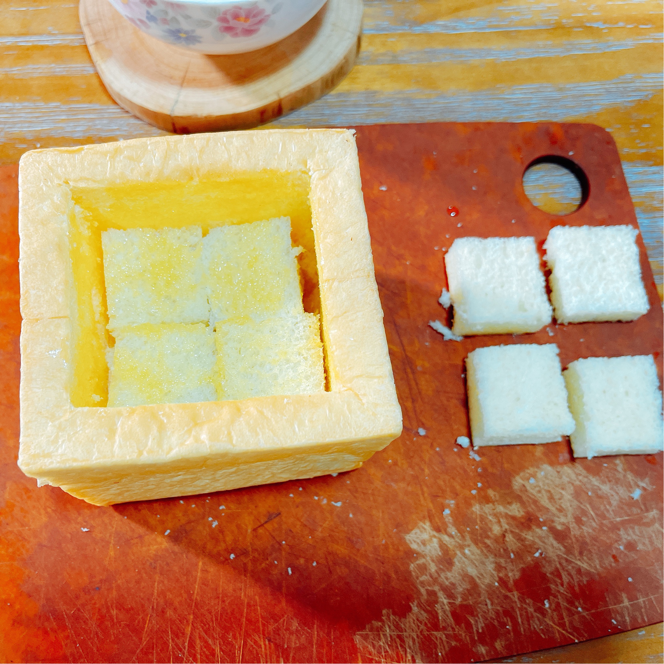 【樉樉的小厨房】复刻港式蜂蜜黄油厚多士 冰激凌吐司盒子的做法 步骤9