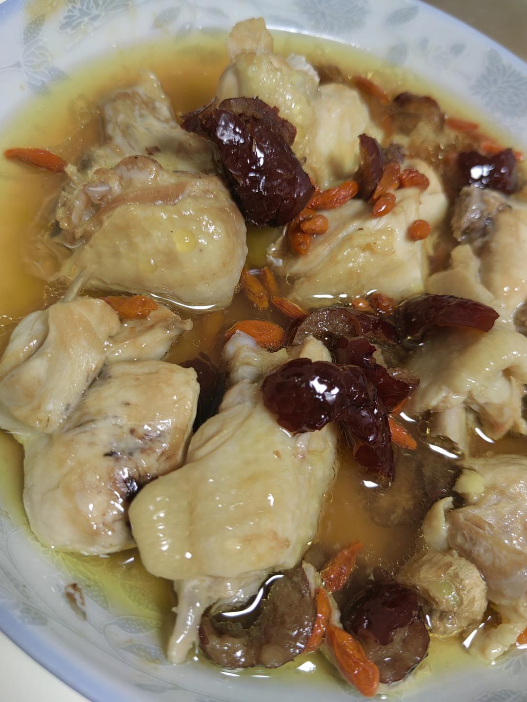 红枣蒸鸡肉
