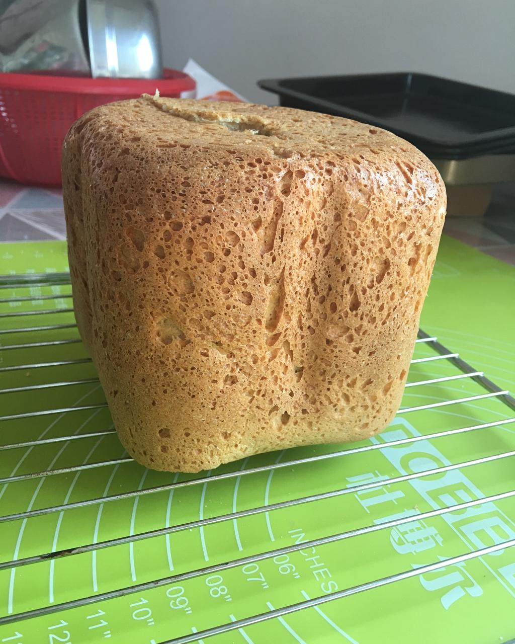 100%全麦粉（不是全麦面包粉）面包，小熊面包机版