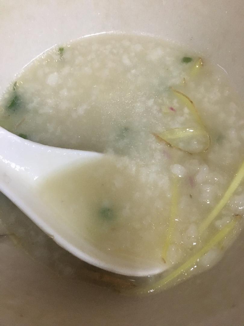 老火皮蛋瘦肉粥，老味道，家常做法