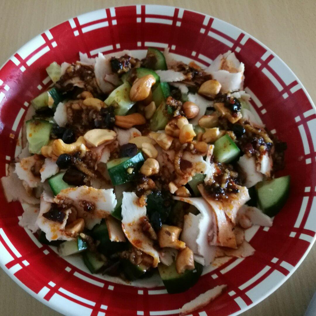 黄瓜拌鸡丝