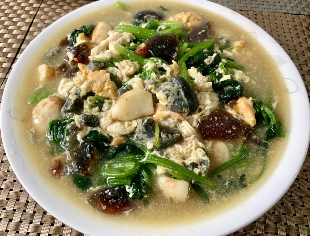 金银蛋上汤菠菜