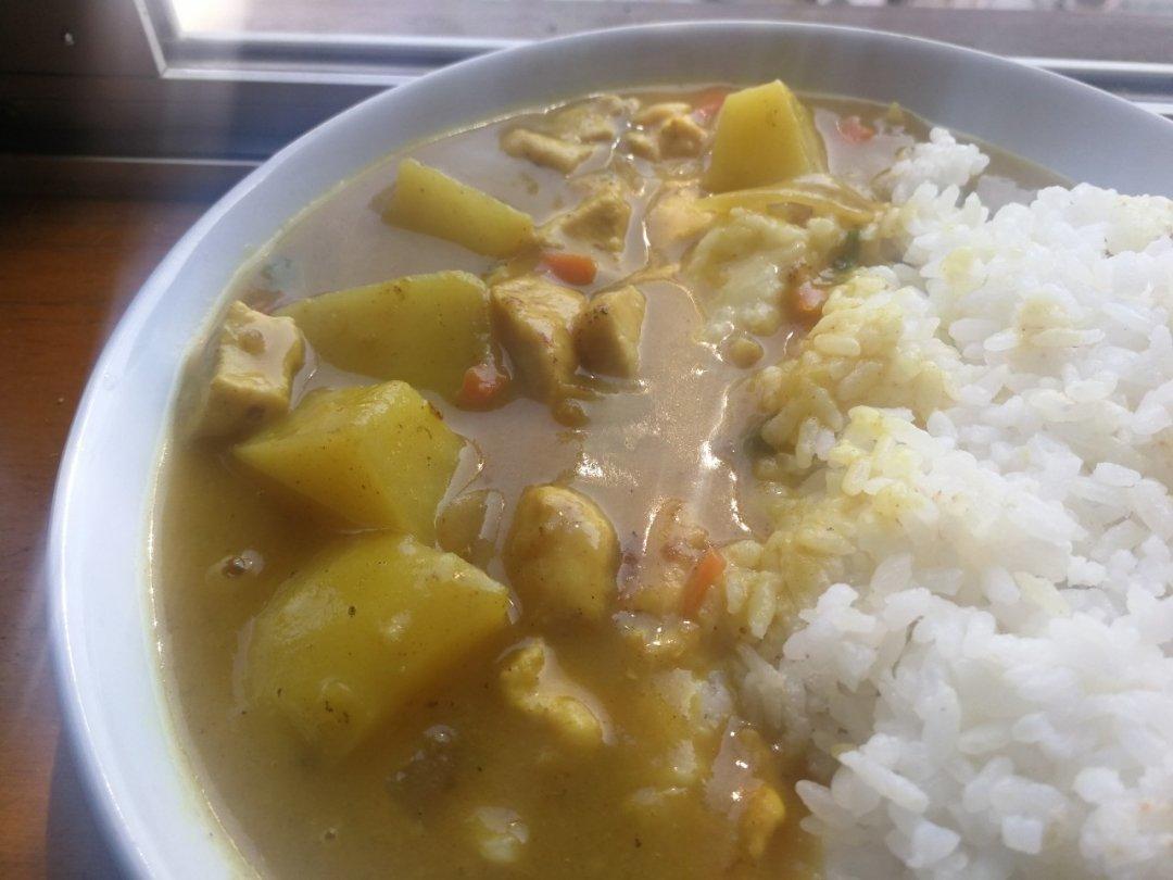 零失败日式咖喱鸡肉饭！！最正宗日本家庭做法！简单又好吃！