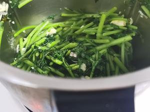 小美蒜蓉茼蒿菜的做法 步骤1