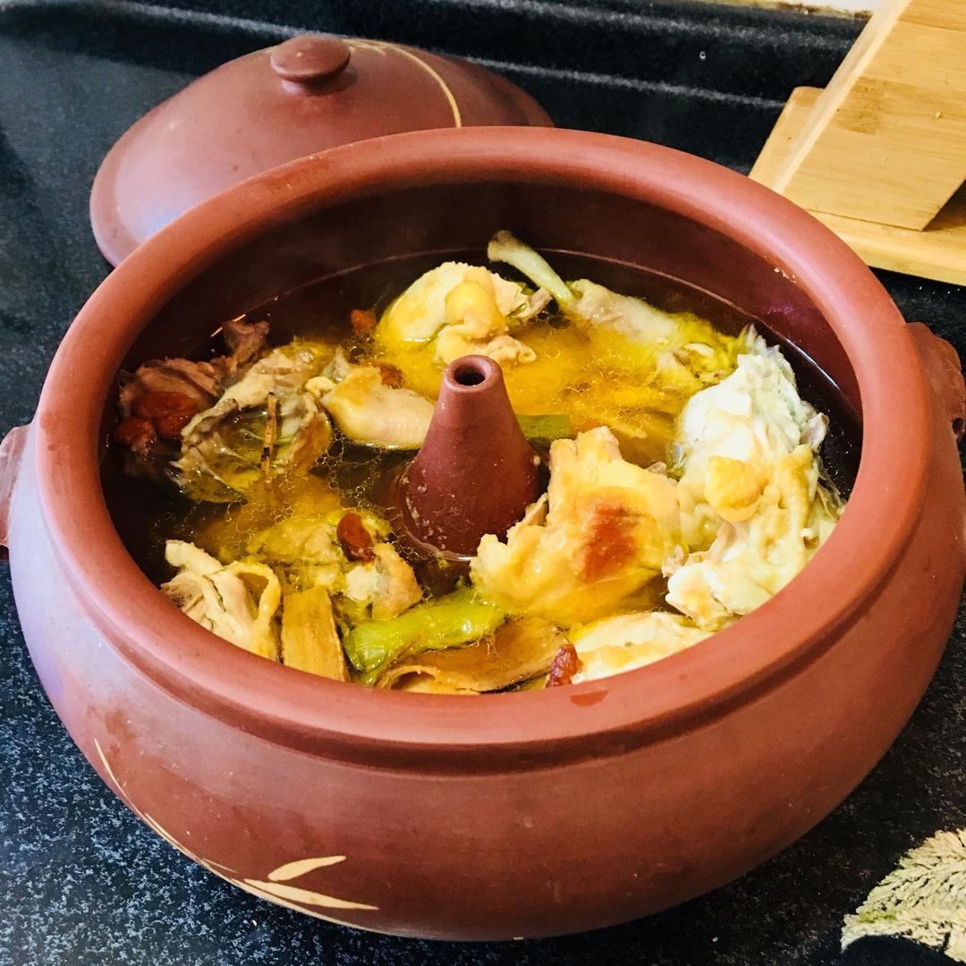 传家宝之汽锅鸡