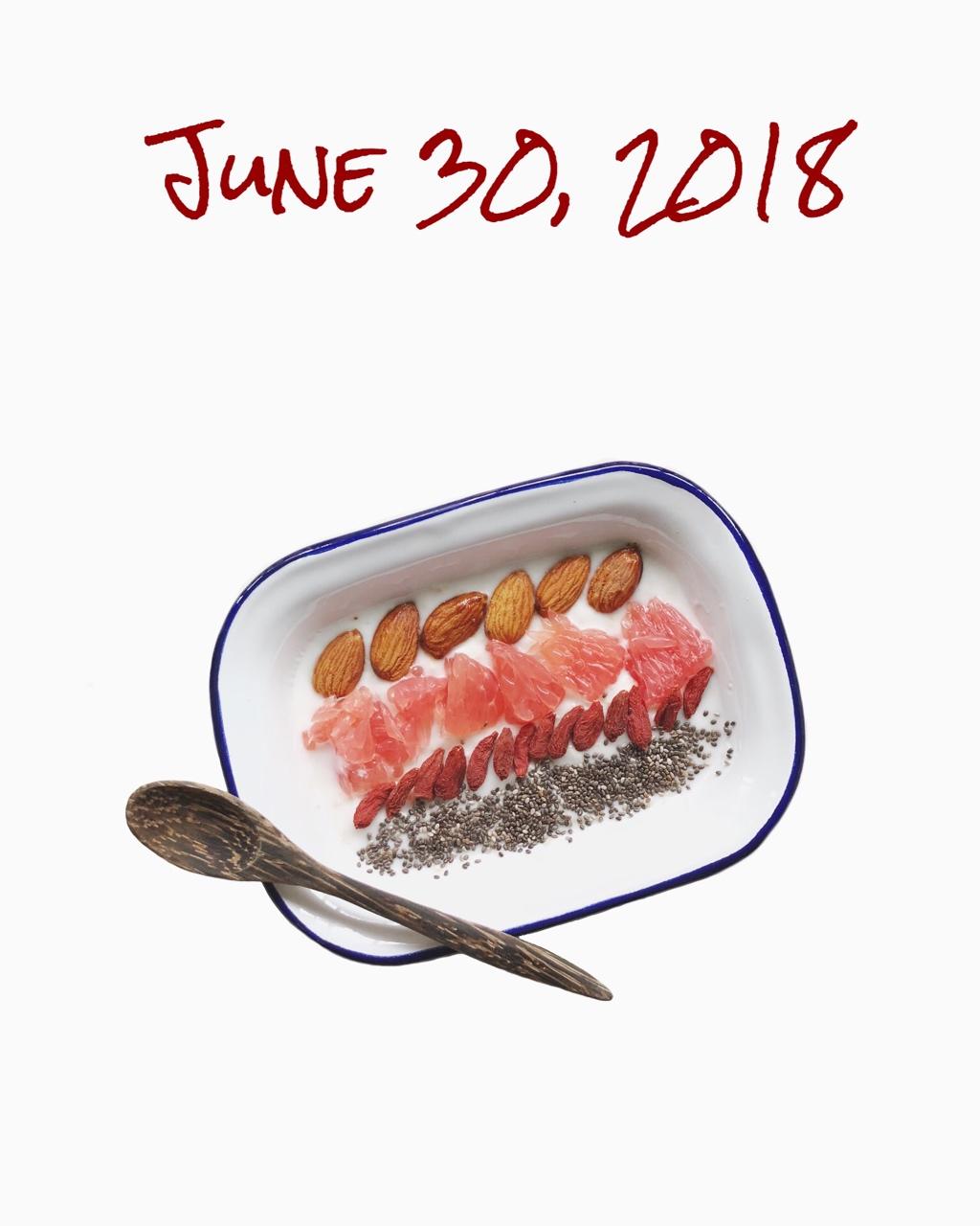 睡沙发才能吃上早餐