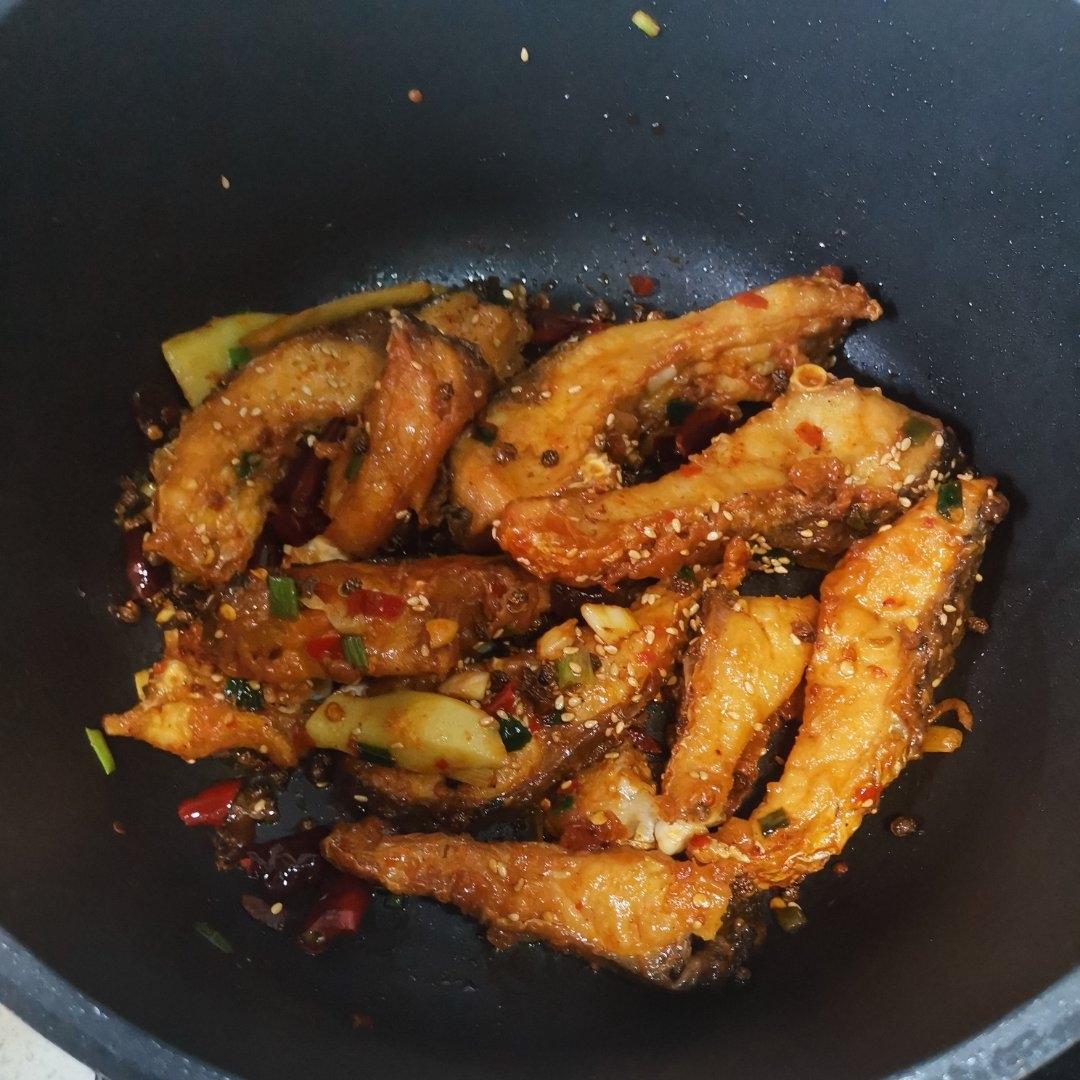 🔥这样做的麻辣鱼块，口感酥脆，特别好吃❗️