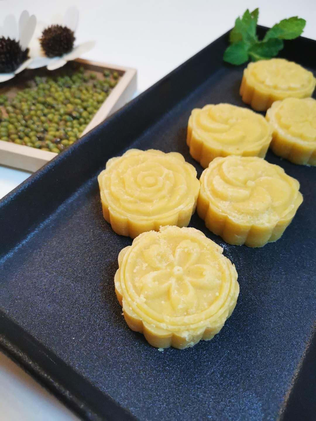 奶香绿豆糕