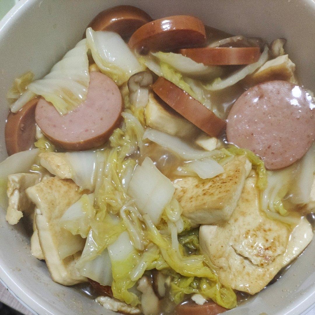 给肉都不换白菜豆腐煲