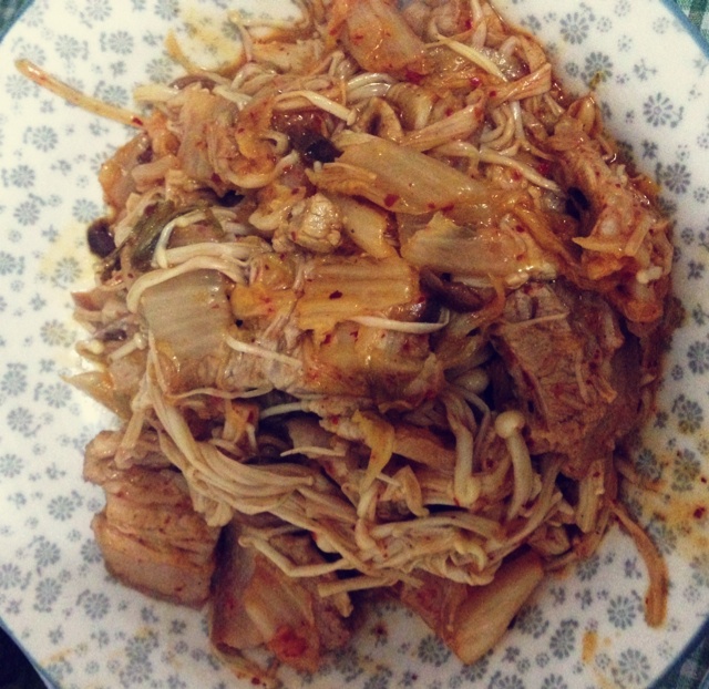 泡菜炒五花肉
