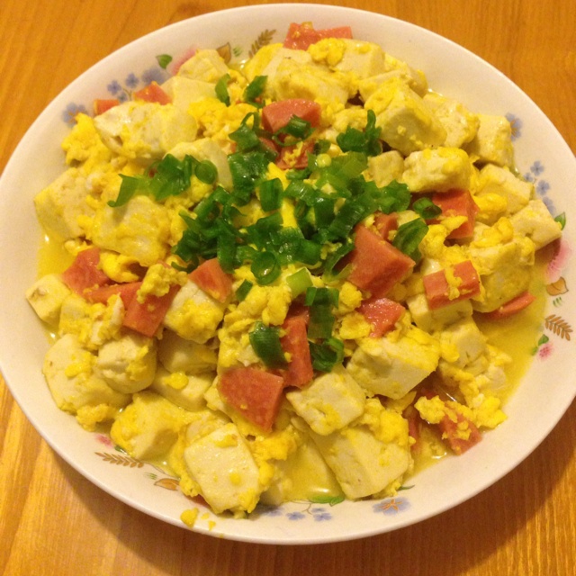 蛋包豆腐丁