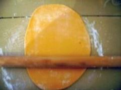 手工胡萝卜面条的做法 步骤10
