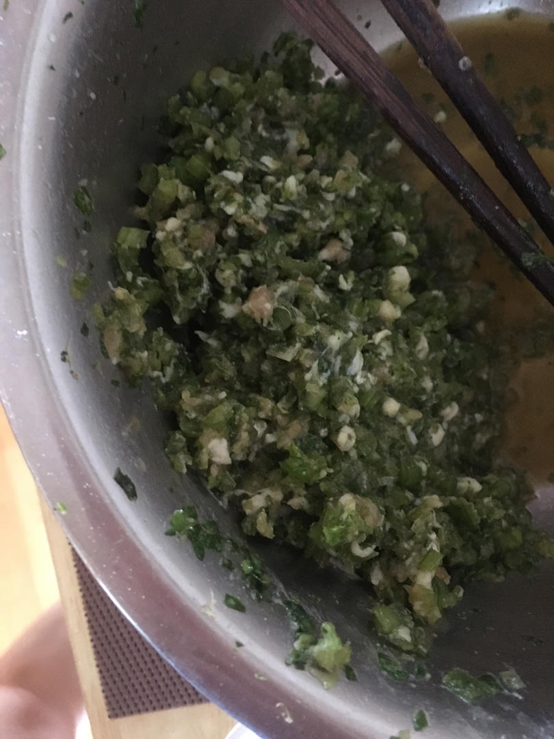 猪肉芹菜饺子