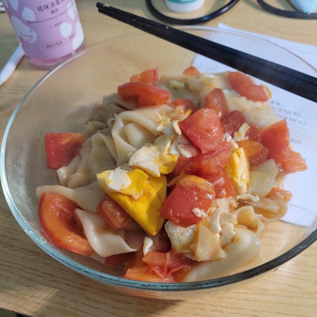 香喷喷又入味的番茄鸡蛋炒面