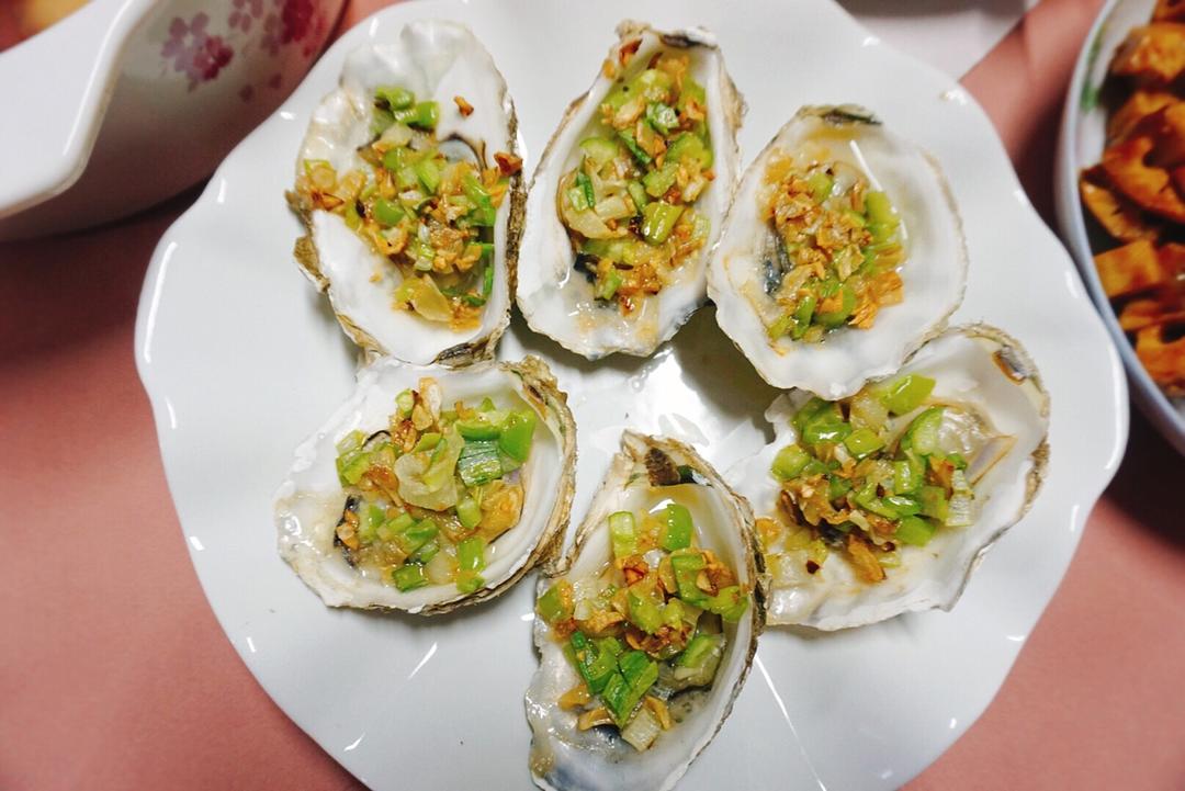【曼食慢语】蒜蓉烤生蚝