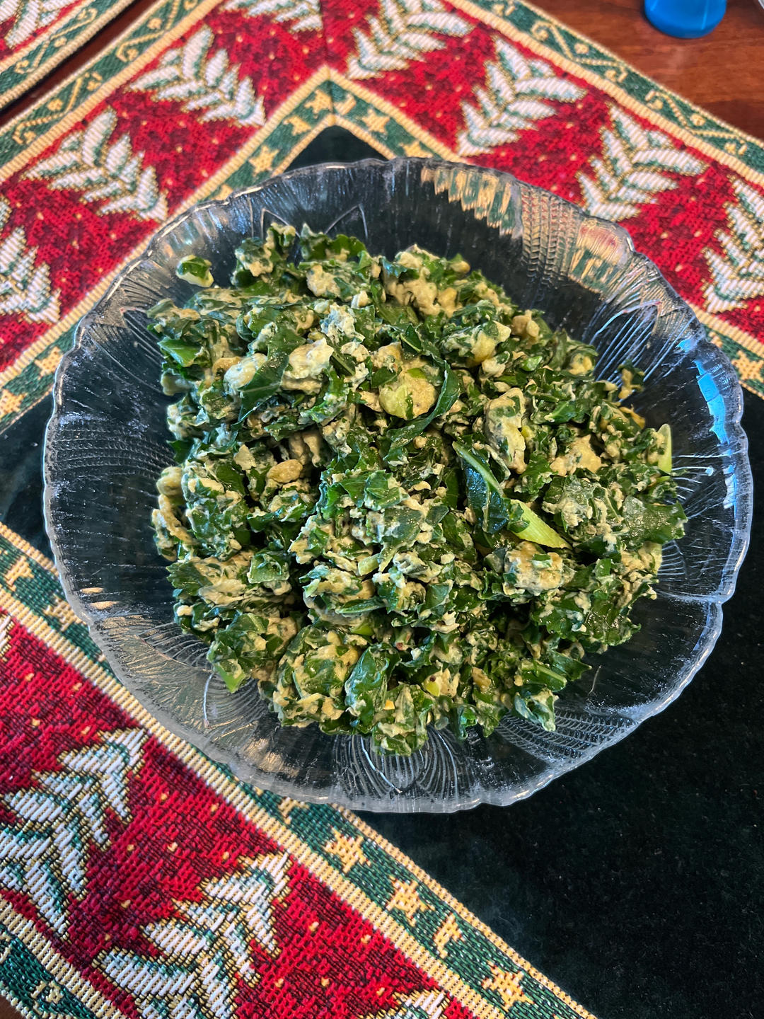 美国版香椿炒蛋：羽衣甘蓝炒鸡蛋，这下你不会嫌Kale难吃了！