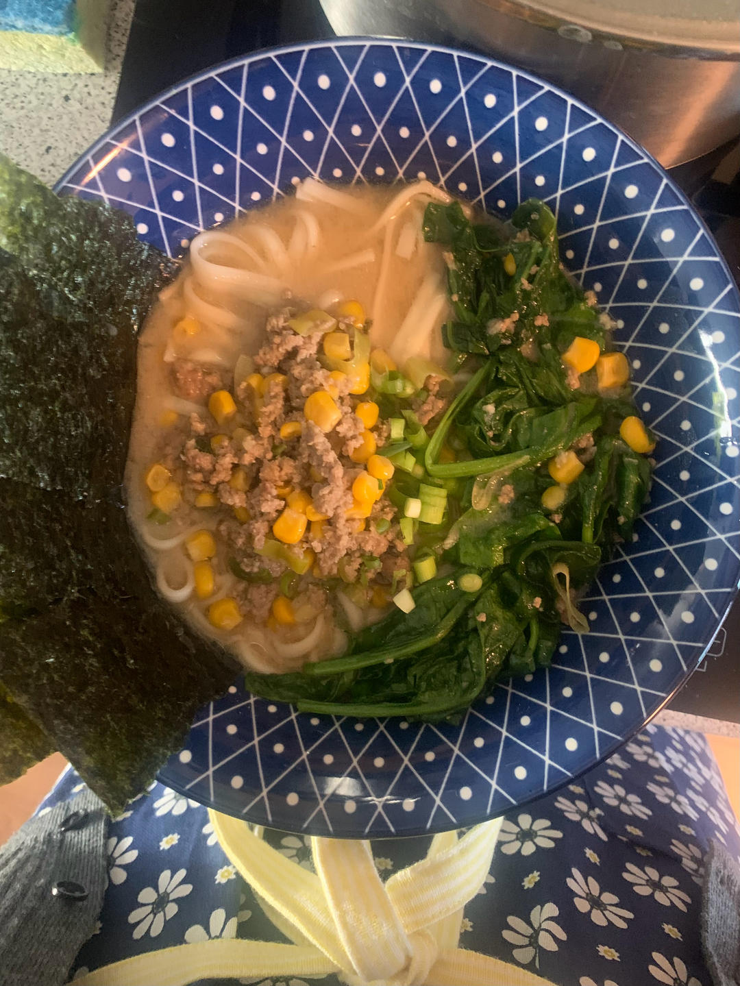 意面秒变日式拉面！轻松做札幌味增拉面（无需熬汤,现做现吃）