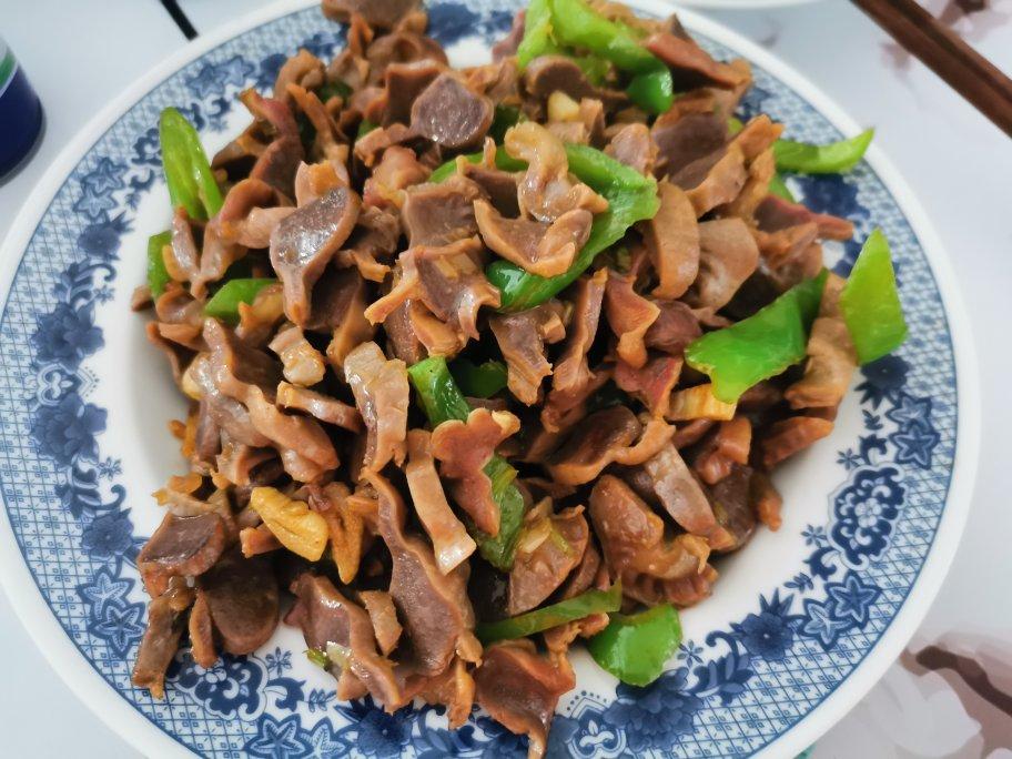 爆炒鸡胗