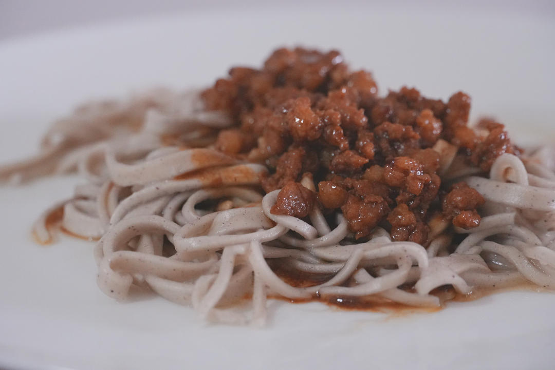 家常/肉酱拌面