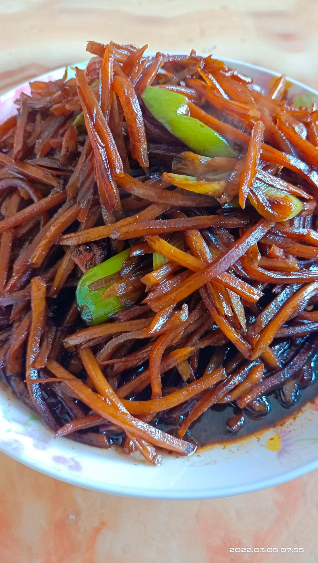 宫廷秘制炒咸菜，老佛爷也爱吃的平民御膳，比肉还香