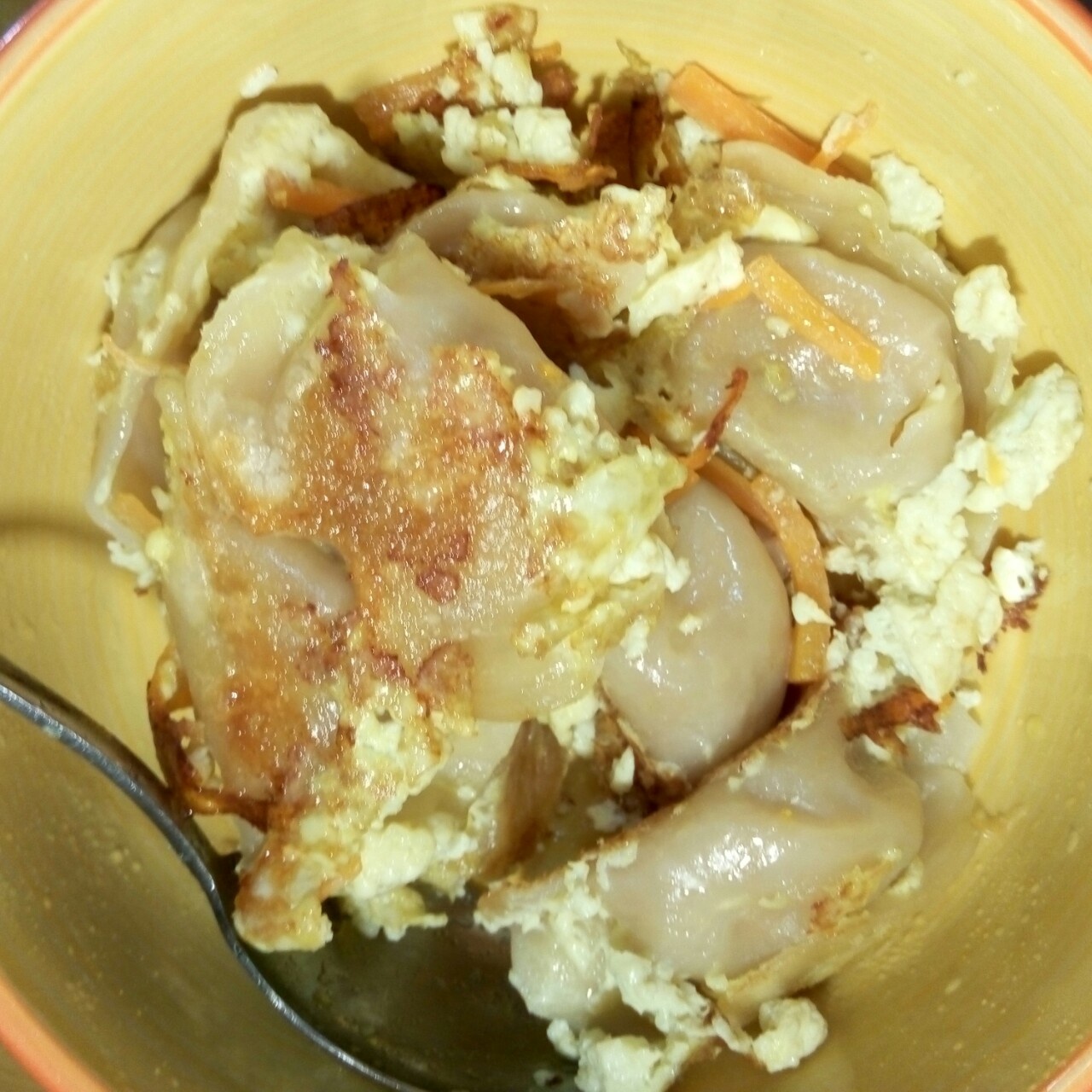 蛋抱煎饺（速冻饺）
