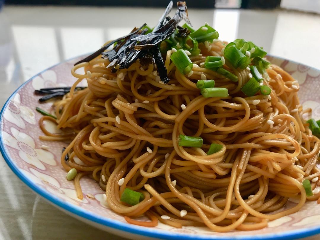 销魂葱油拌面