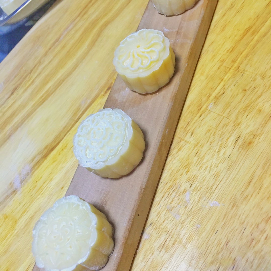 《Tinrry下午茶》冰皮月饼（奶黄馅）