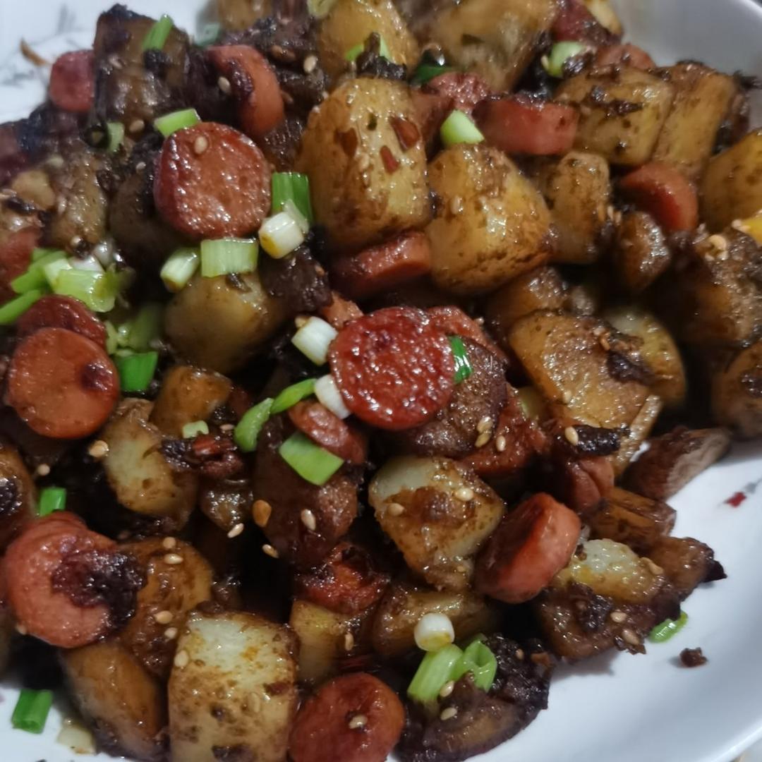 孜然火腿土豆丁