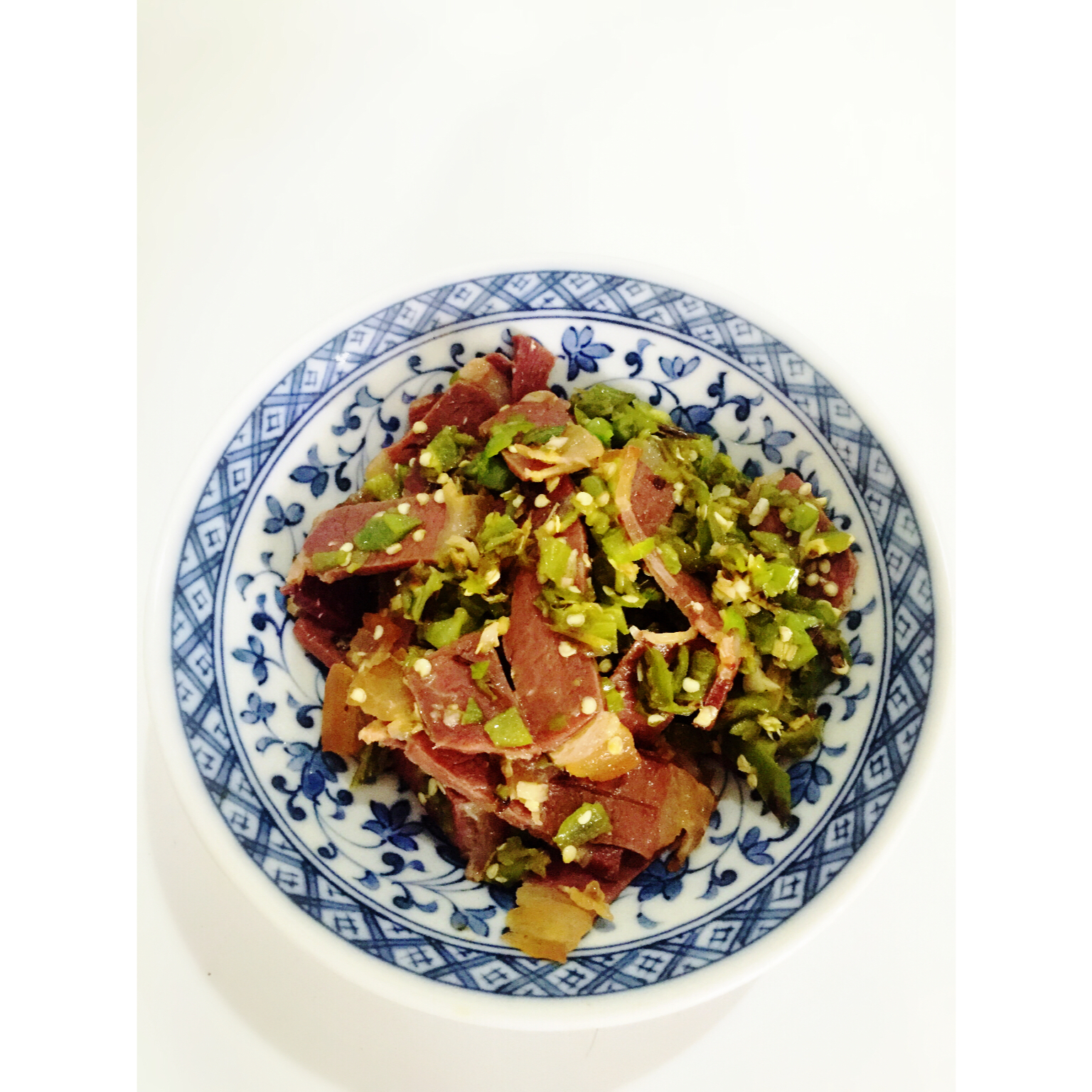 焙尖椒爆腊肉--浓浓赣州风