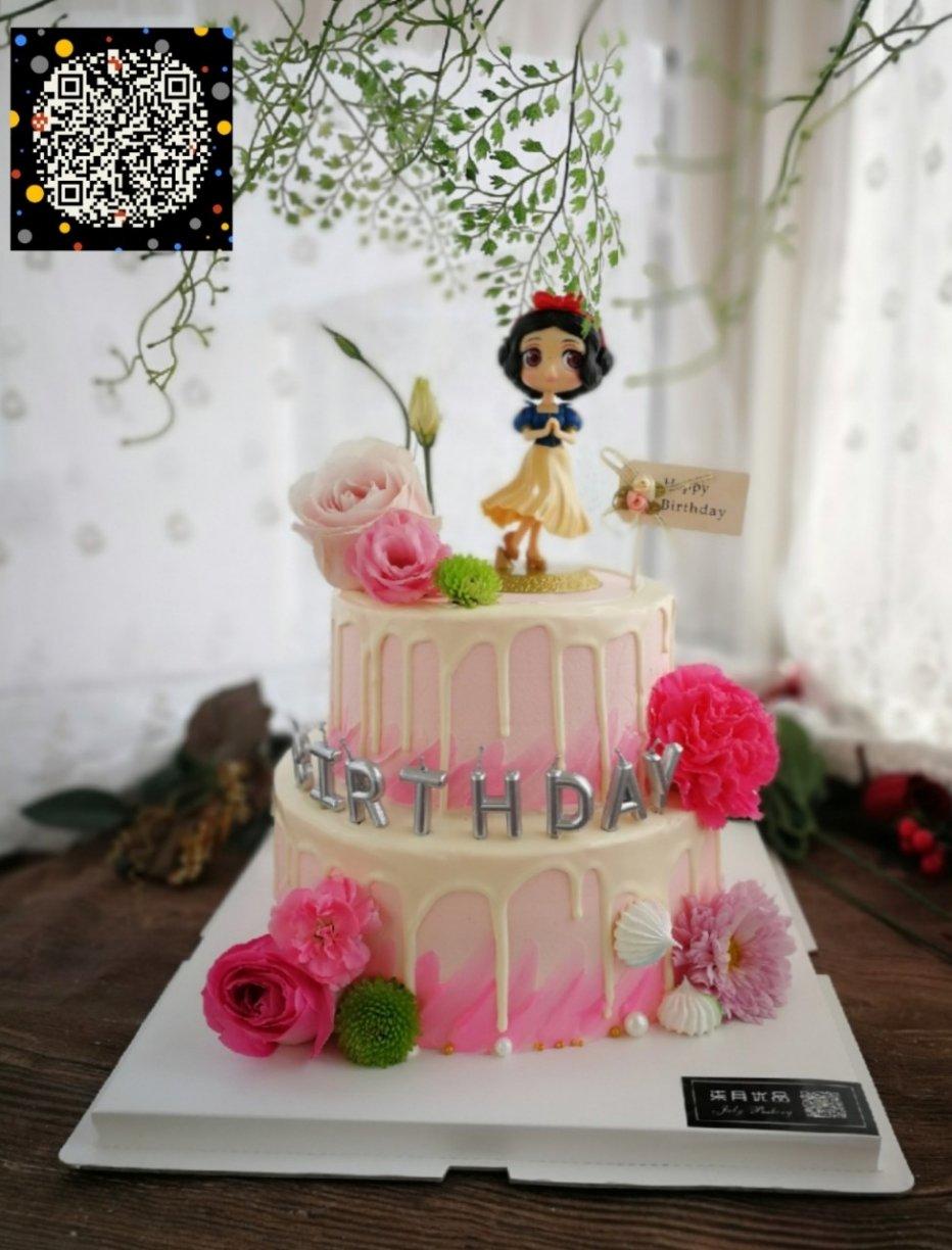 白雪公主生日蛋糕