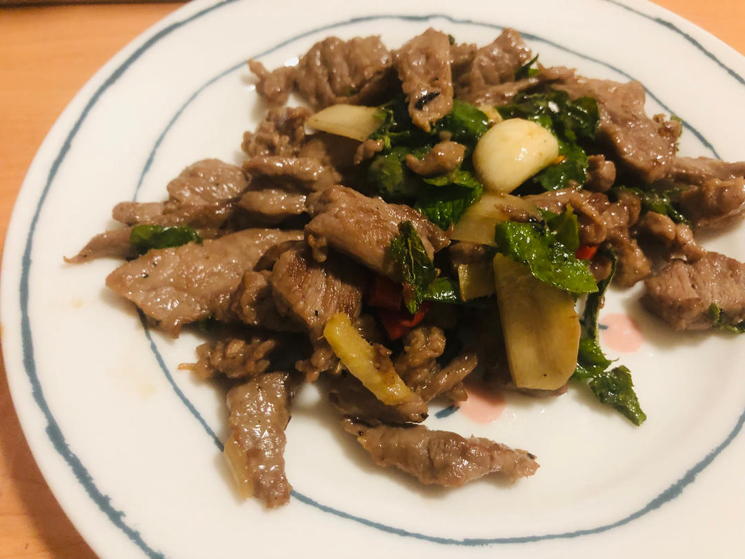 薄荷炒牛肉——荤菜界的小清新