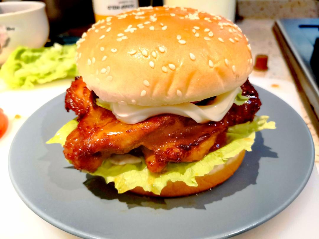 奥尔良烤鸡腿堡