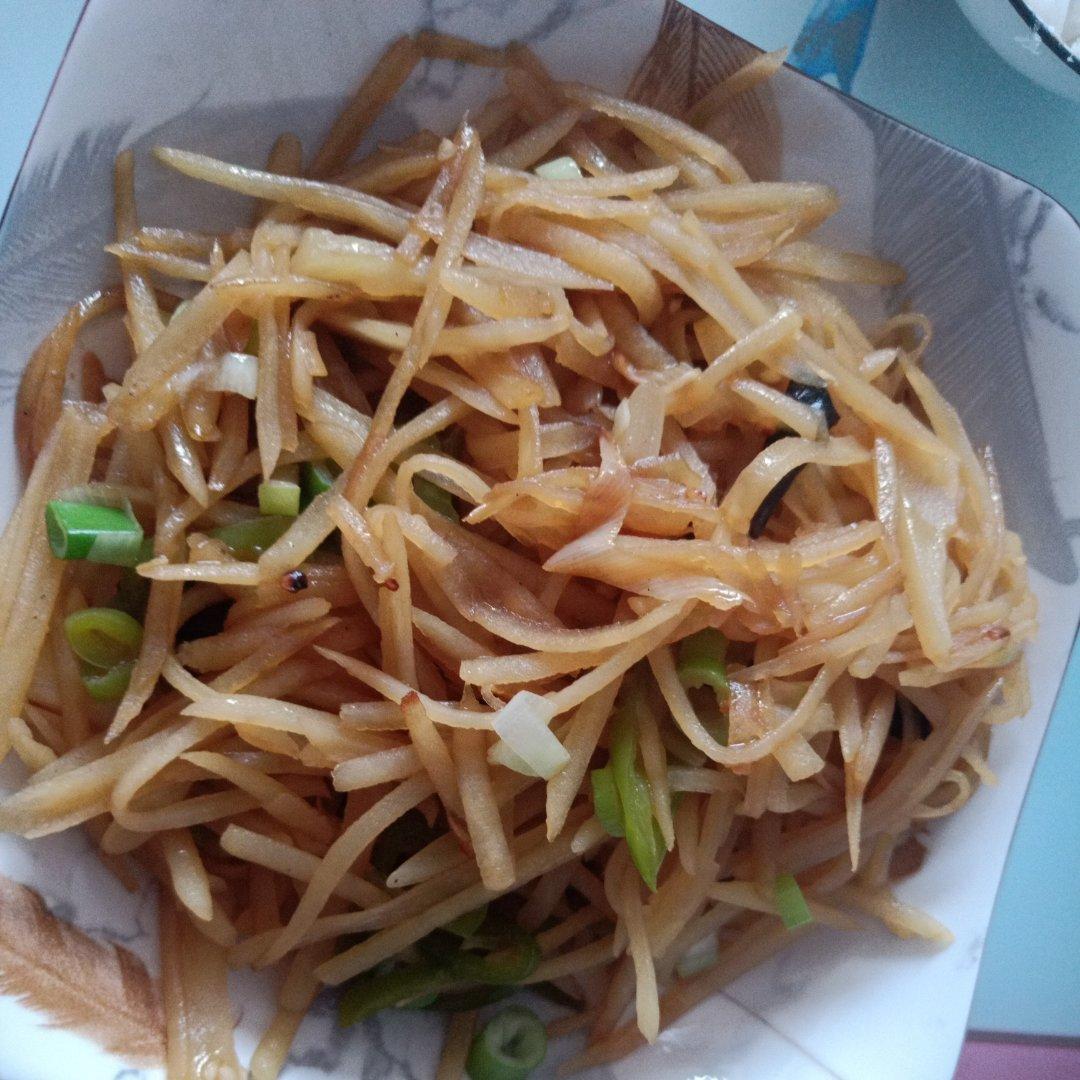 酸辣土豆丝的家常做法 超级下饭
