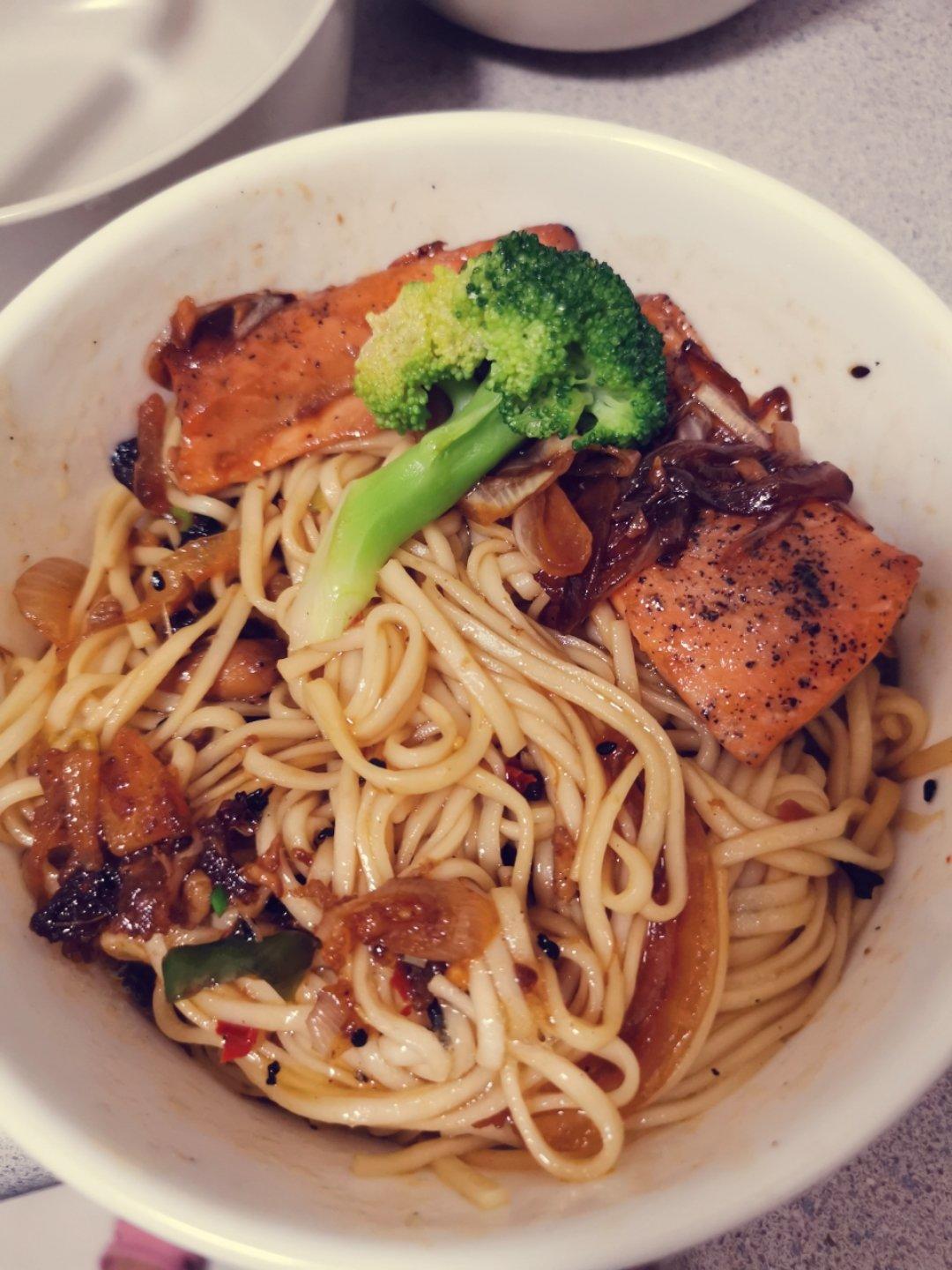 巨好吃㊙️酸辣凉拌面❗️十分钟搞定，简单快手❗️