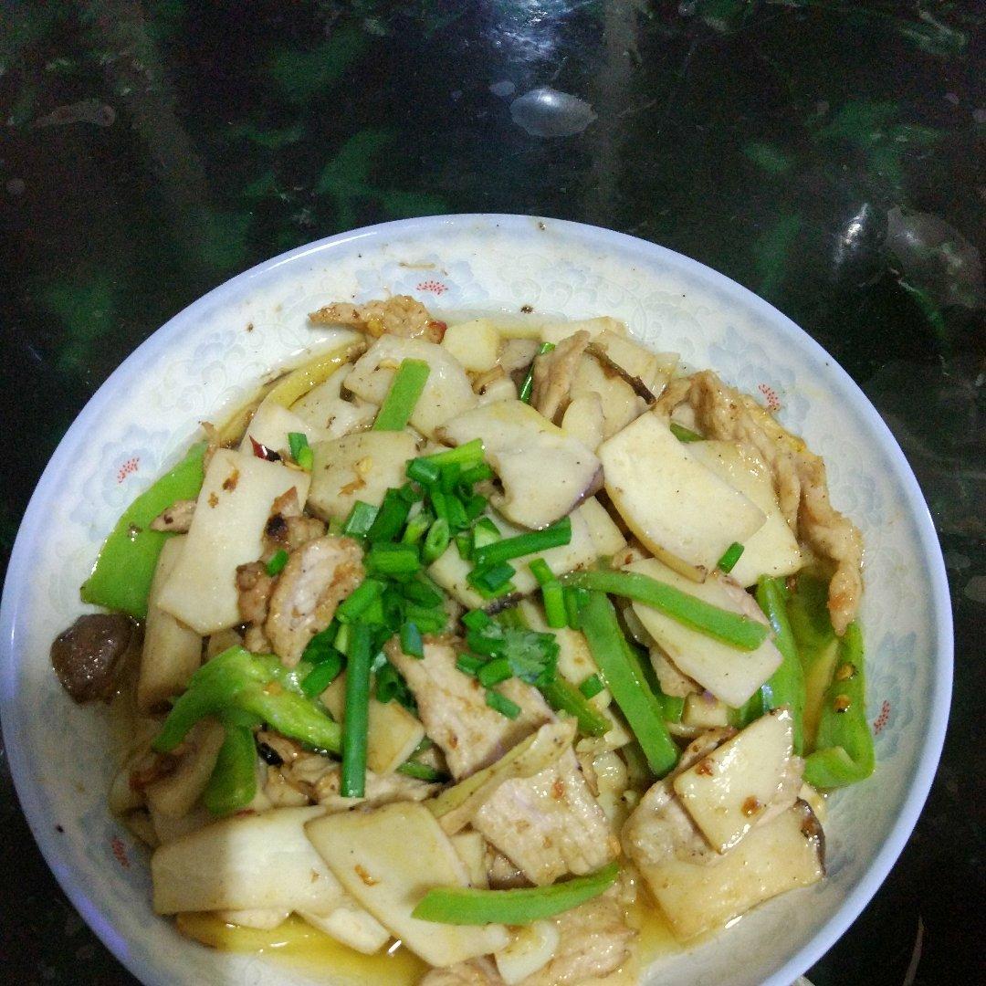 杏鲍菇炒肉片