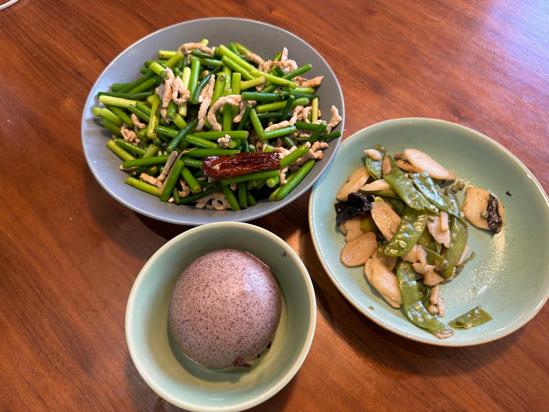蒜苗炒肉