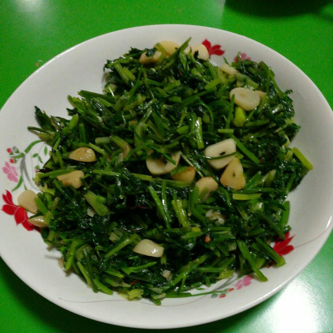 朝天椒炒香菜