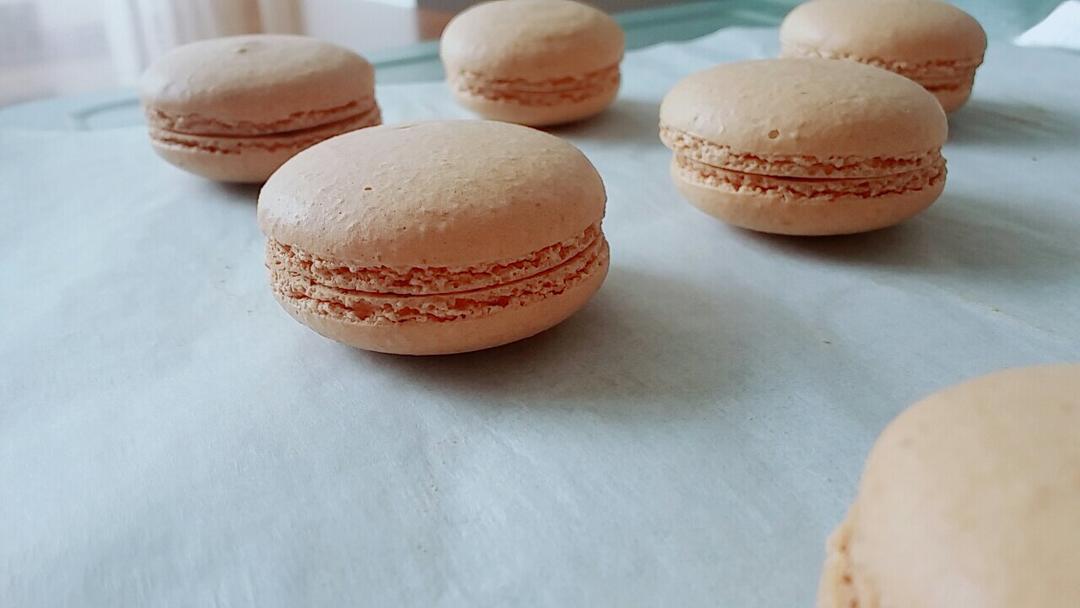 ajshdbdh做的马卡龙法式蛋白霜